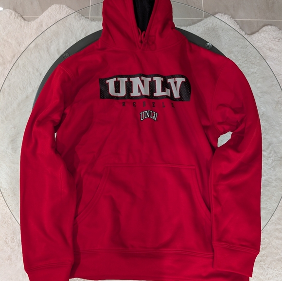 NWT UNLV Red Hoodie medium - Picture 5 of 5